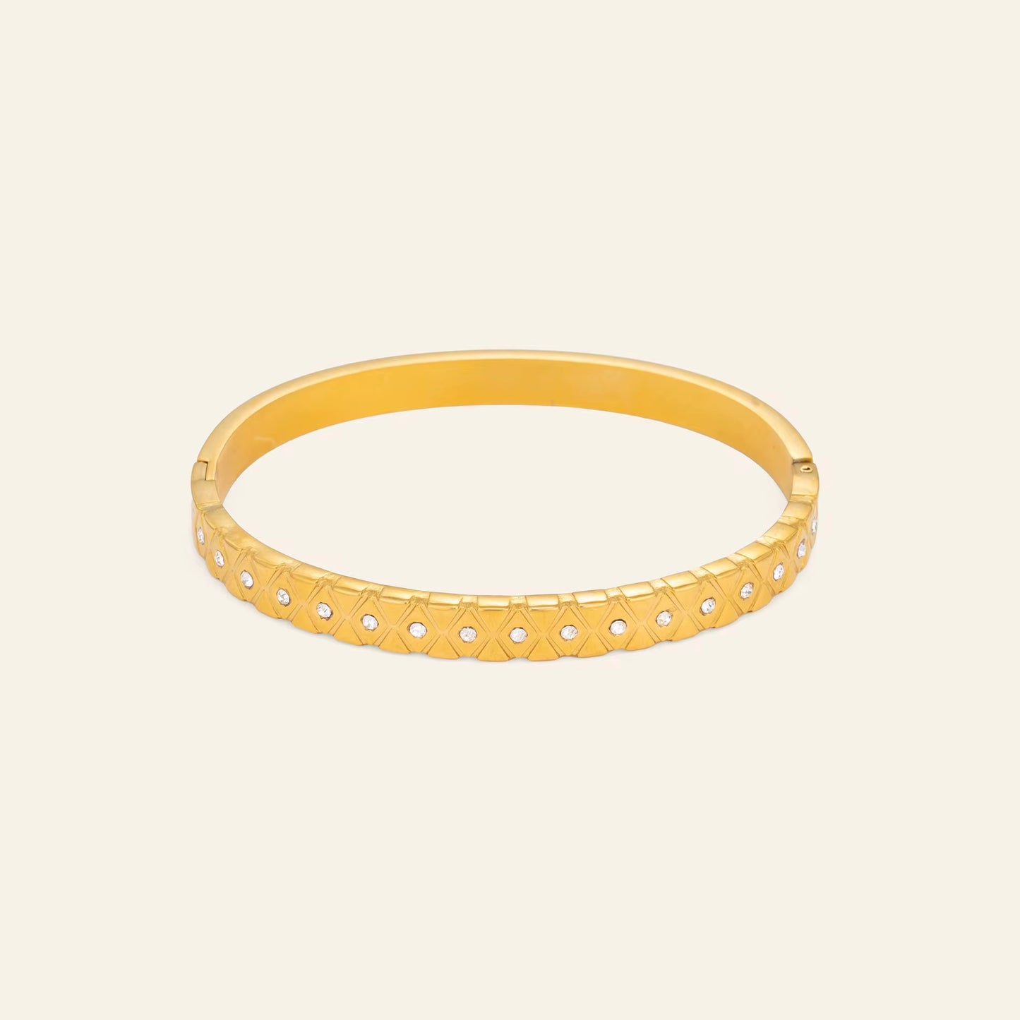 Vintage Hexagon Faceted Zircon Bangle – 18K Gold Plated ✨