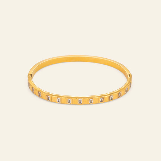 Vintage Rectangular Bar Zircon Bangle – 18K Gold Plated ✨