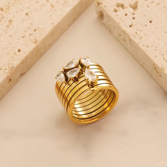 Butterfly Wing Zircon Statement Ring – 18K Gold Plated ✨